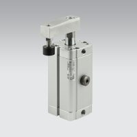 Pneumatikus lineáris fordító szorítók